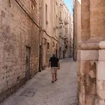 Luxury Santa Teresa Old Town Appartamento *