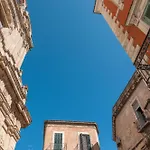 Luxury Santa Teresa Old Town Appartamento *