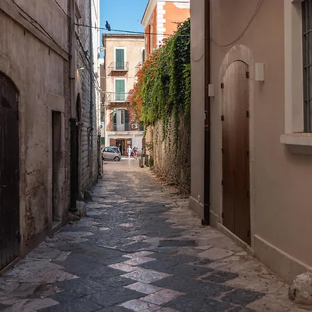 Luxury Santa Teresa Old Town Apartament *