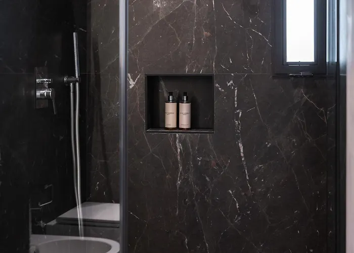 Luxury Santa Teresa Old Town Apartment